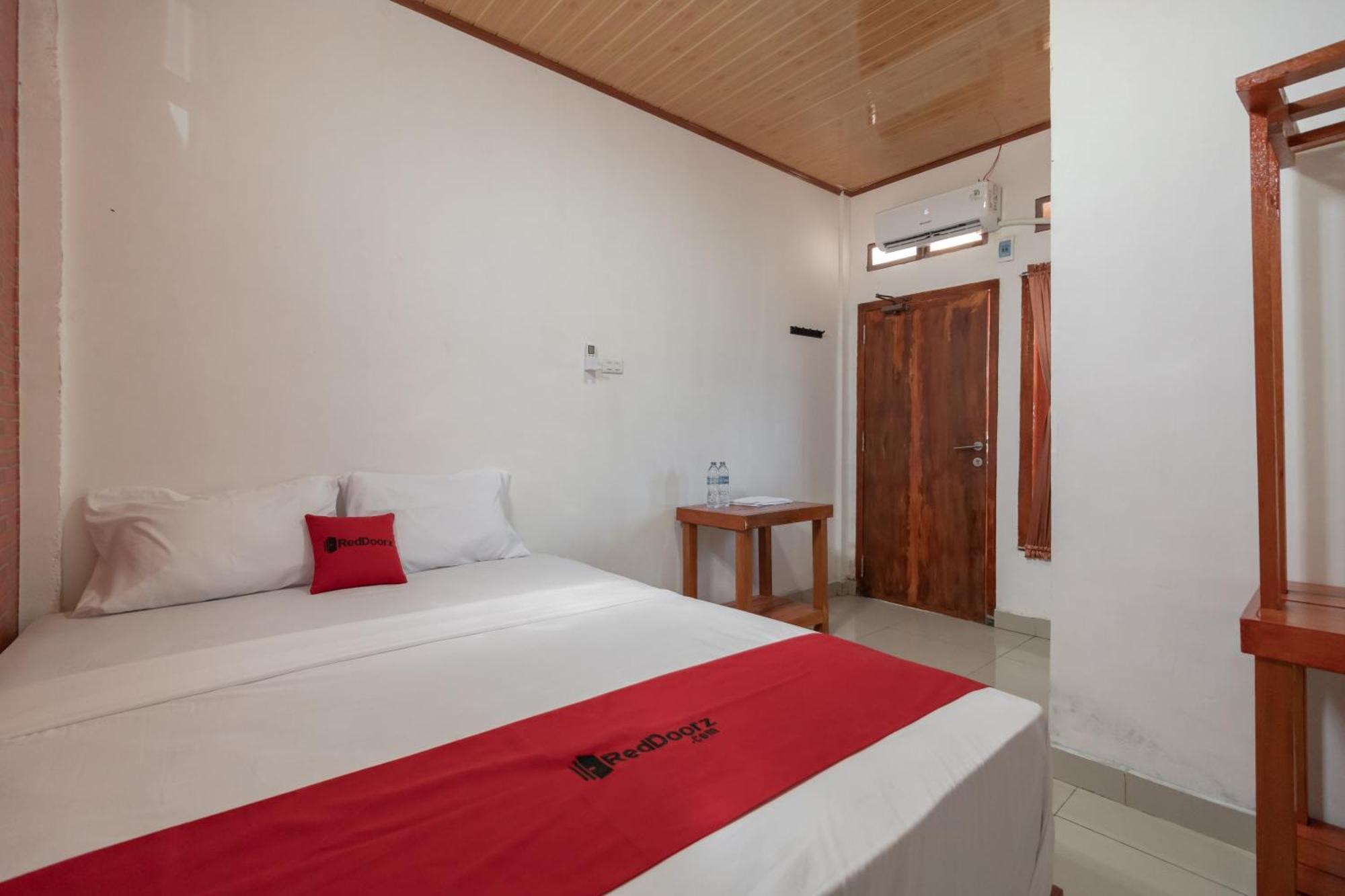 Reddoorz Syariah Near Jakabaring Sport City Palembang Extérieur photo